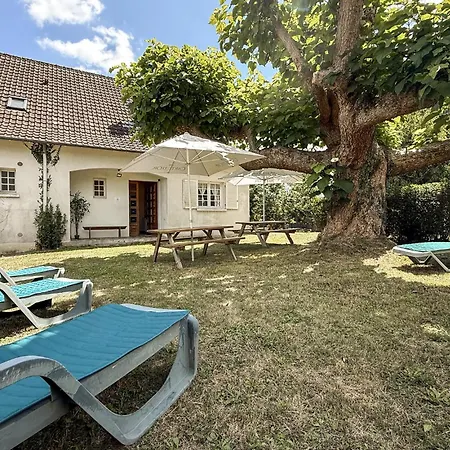 5 Bedroom Amazing In Holiday home Payzac (Dordogne)