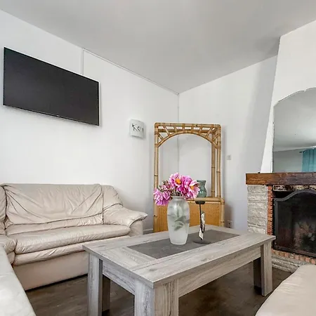 5 Bedroom Amazing In * Payzac (Dordogne)