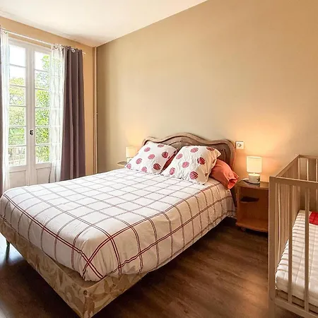 Dom wakacyjny 5 Bedroom Amazing In *